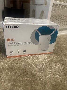 D-Link N300 Wi-Fi Range Extender - Reliable Signal Boost